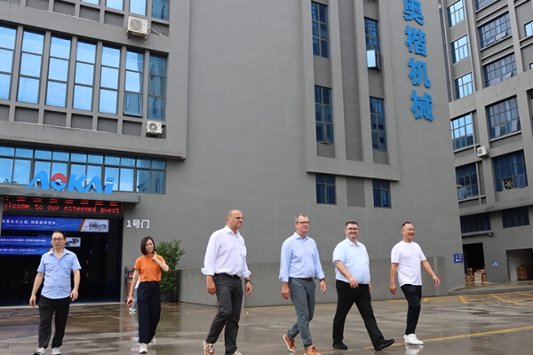 Cross-border Exchange for Cooperation, Joint Win-win Embarks on a New Journey German Weber Team Visits and Inspects Aokai Machinery